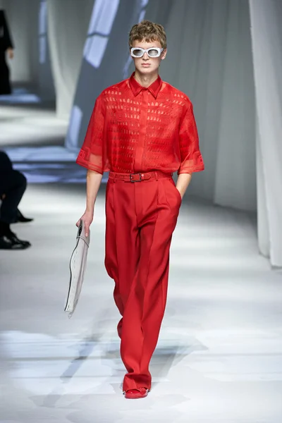 Look 45